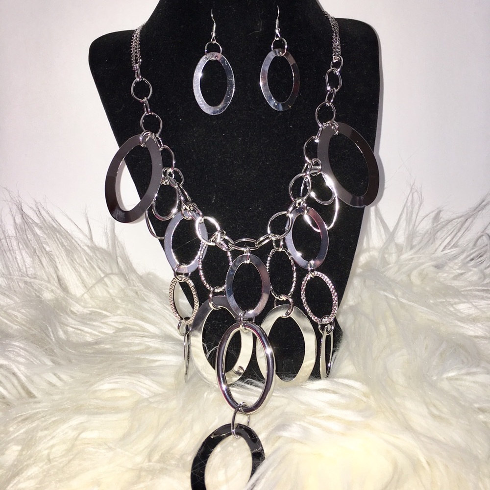 Silver 2pc Necklace & Earrings set oblong